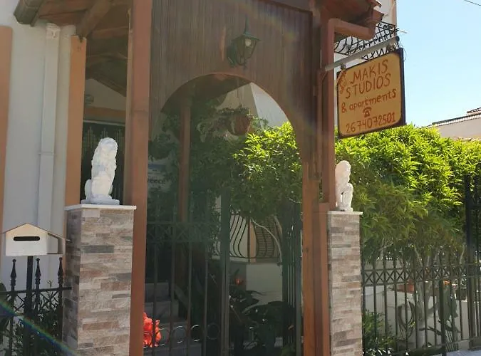Makis &