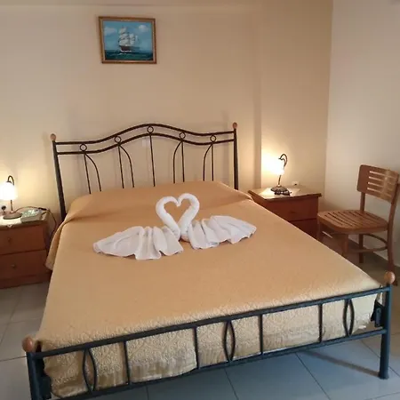 Апартаменты Makis & Порос