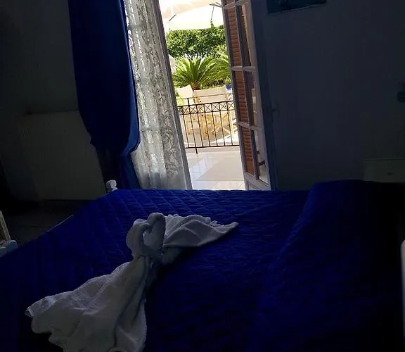 Makis & Poros (Kefalonia)