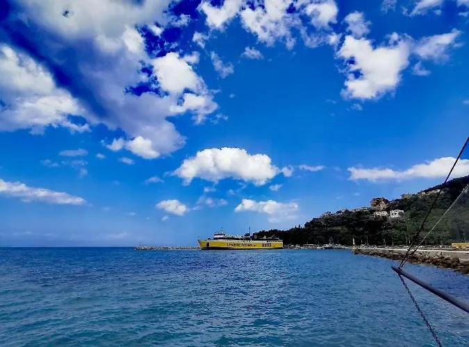 Lejlighed Makis & Poros (Kefalonia)